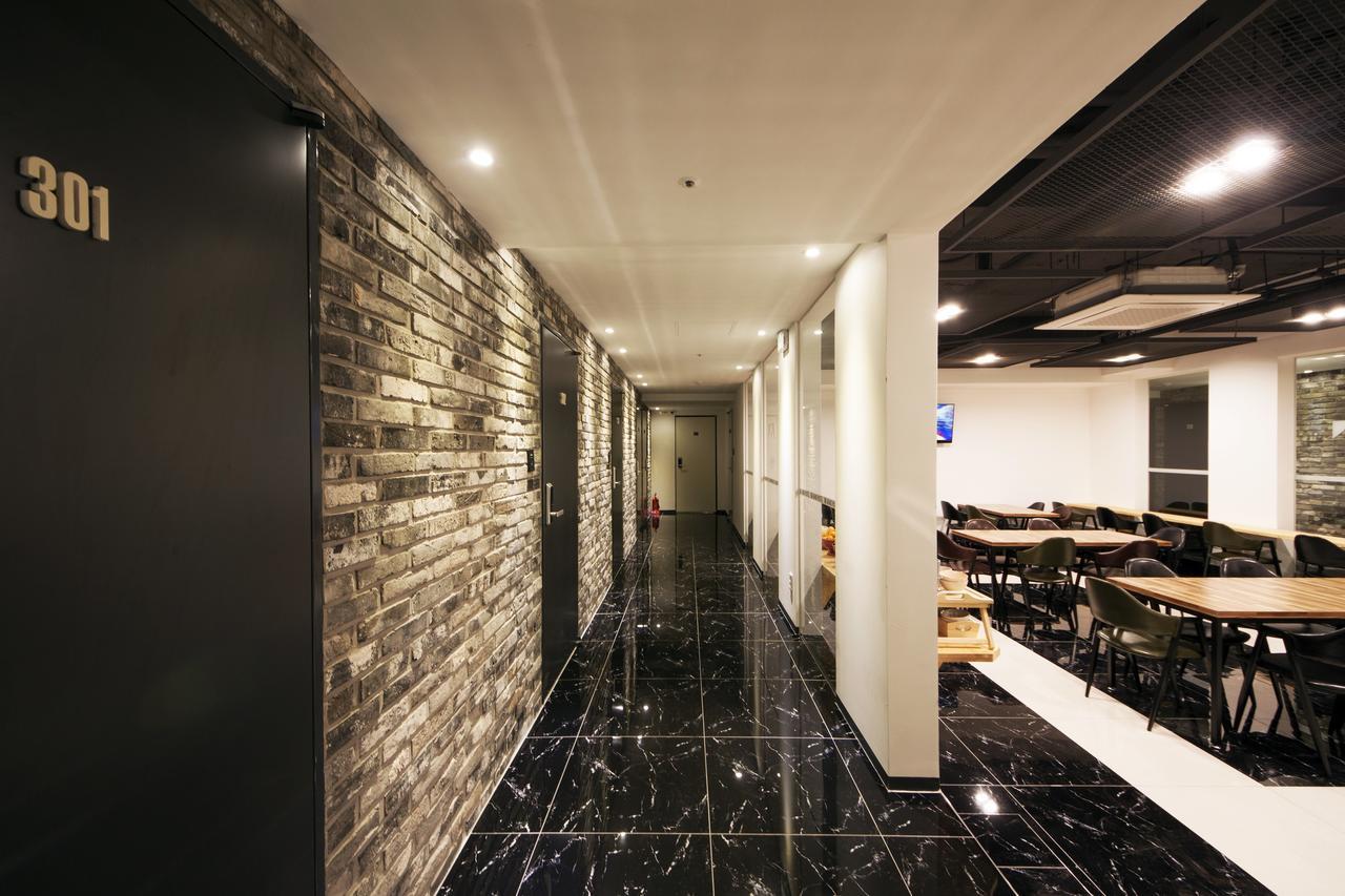 K-Grand Hostel ヨス市 エクステリア 写真