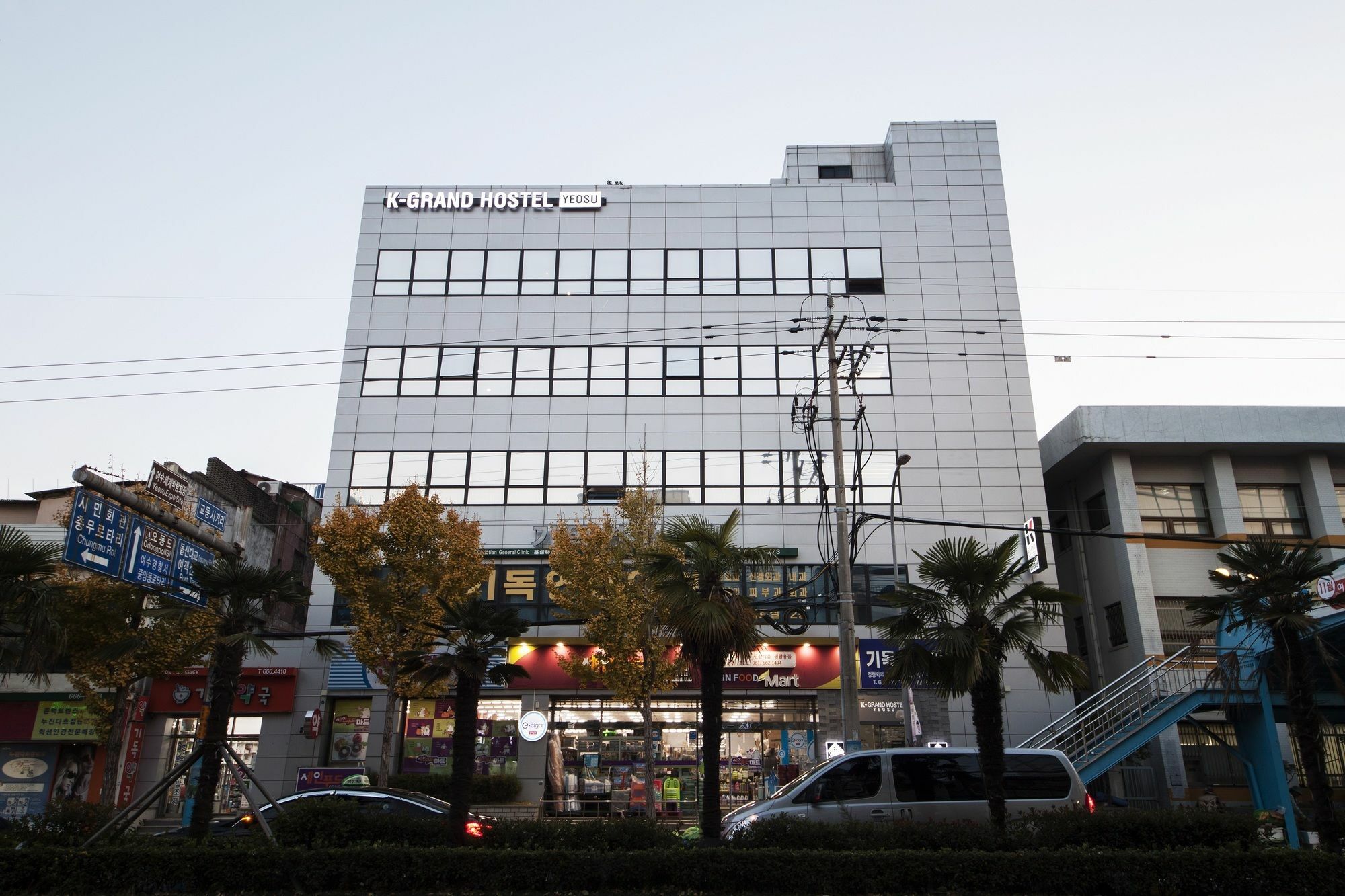 K-Grand Hostel ヨス市 エクステリア 写真