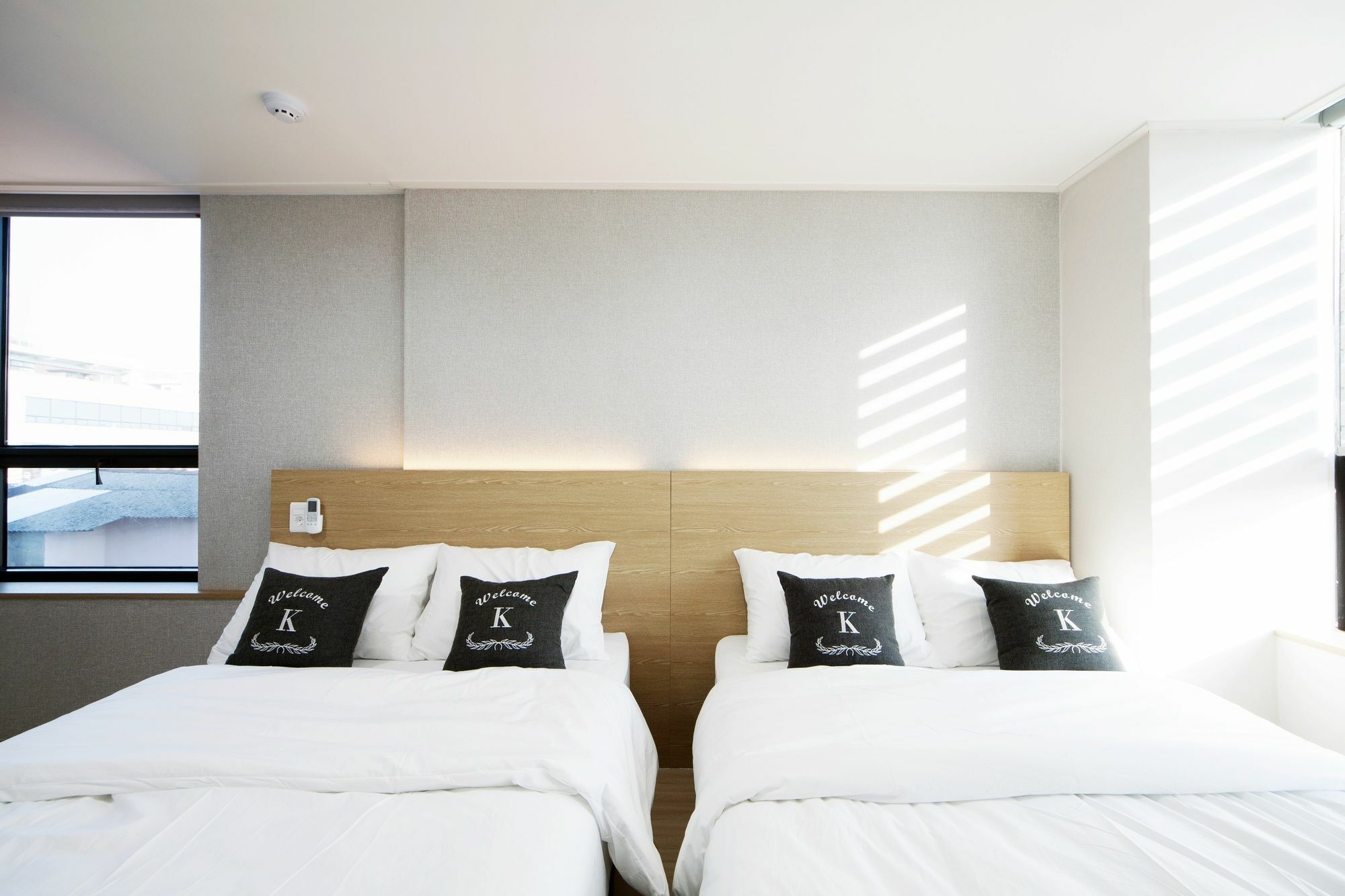 K-Grand Hostel ヨス市 エクステリア 写真